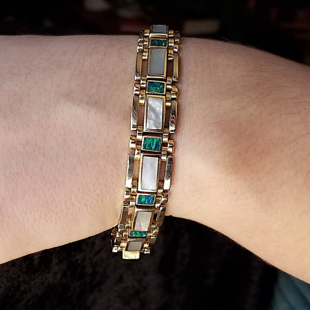 14K Gold Bracelet Ammolite and Mother of Pearl